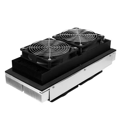 Ensembles de refroidisseurs thermoélectriques directement vers le liquide